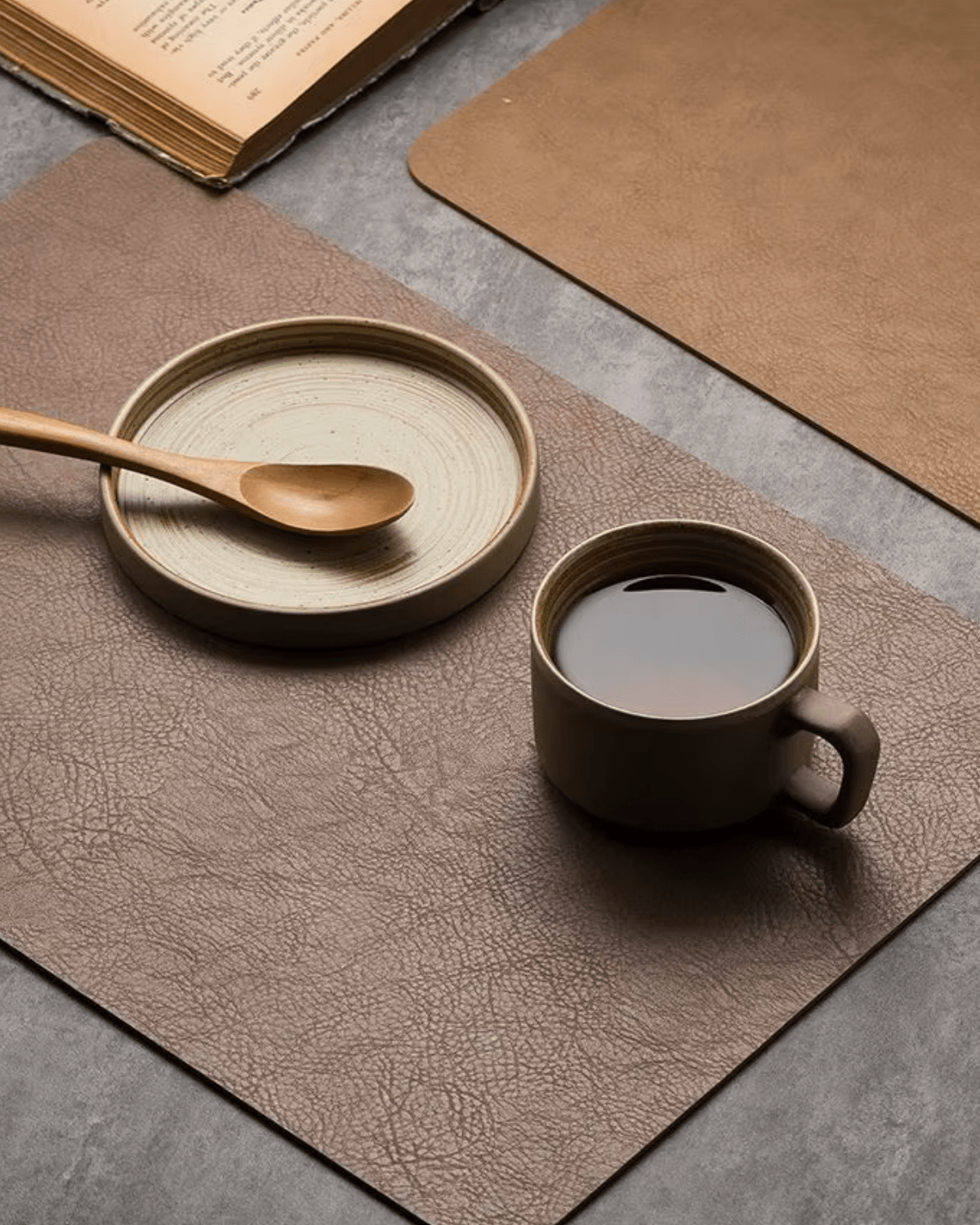 Sets de table aspect cuir Café profond - Matabledeco